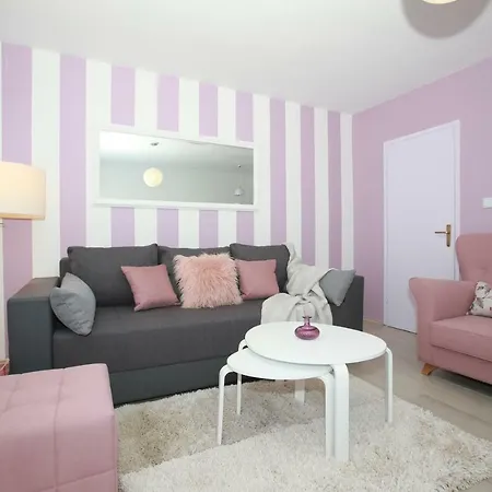 Melin Apartment