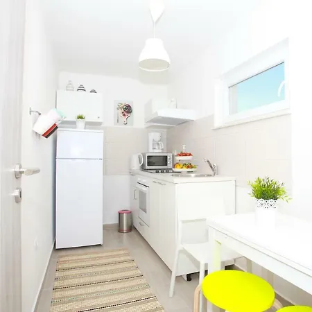 Melin Apartman *